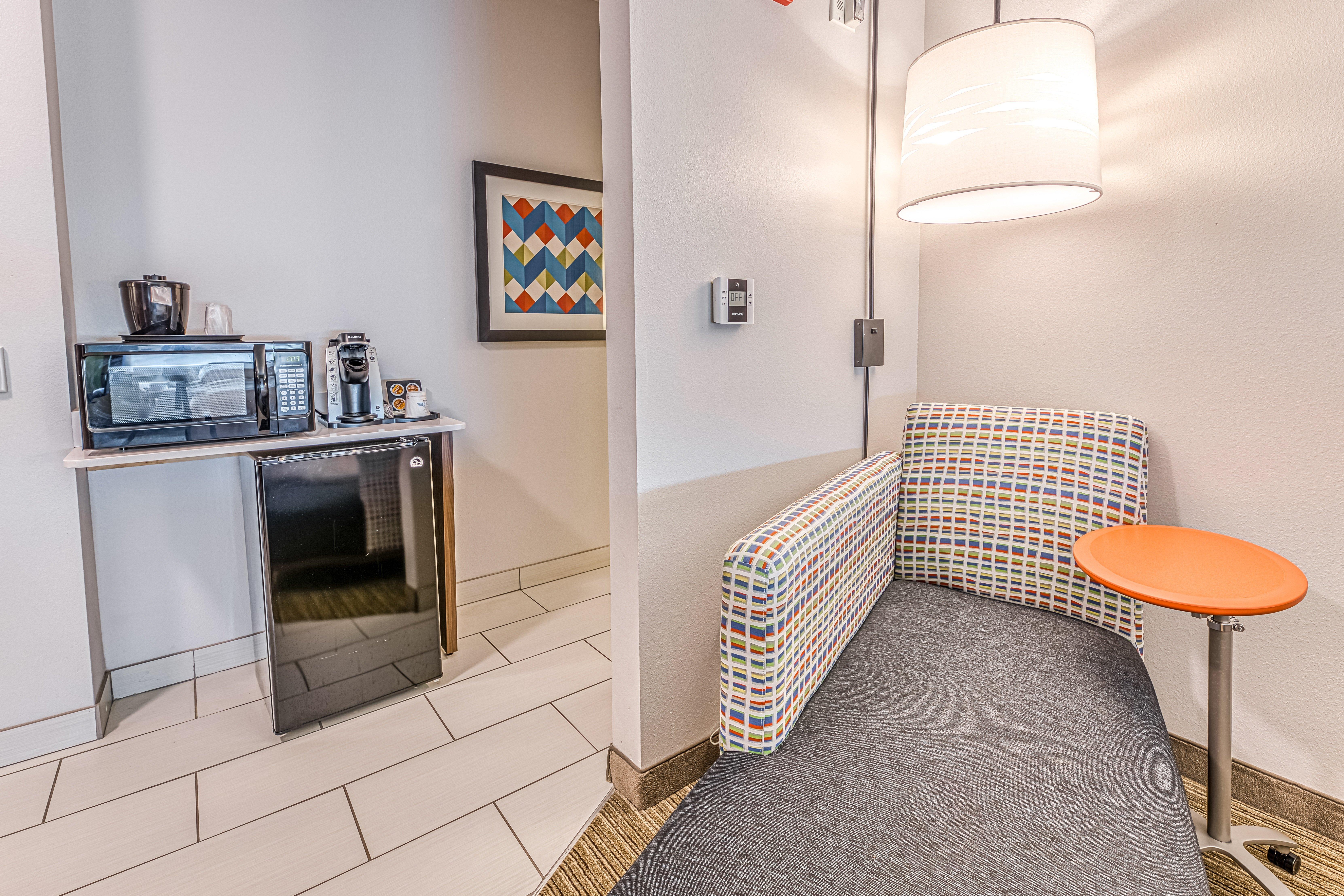 Holiday Inn Express & Suites - Rantoul By Ihg Dış mekan fotoğraf