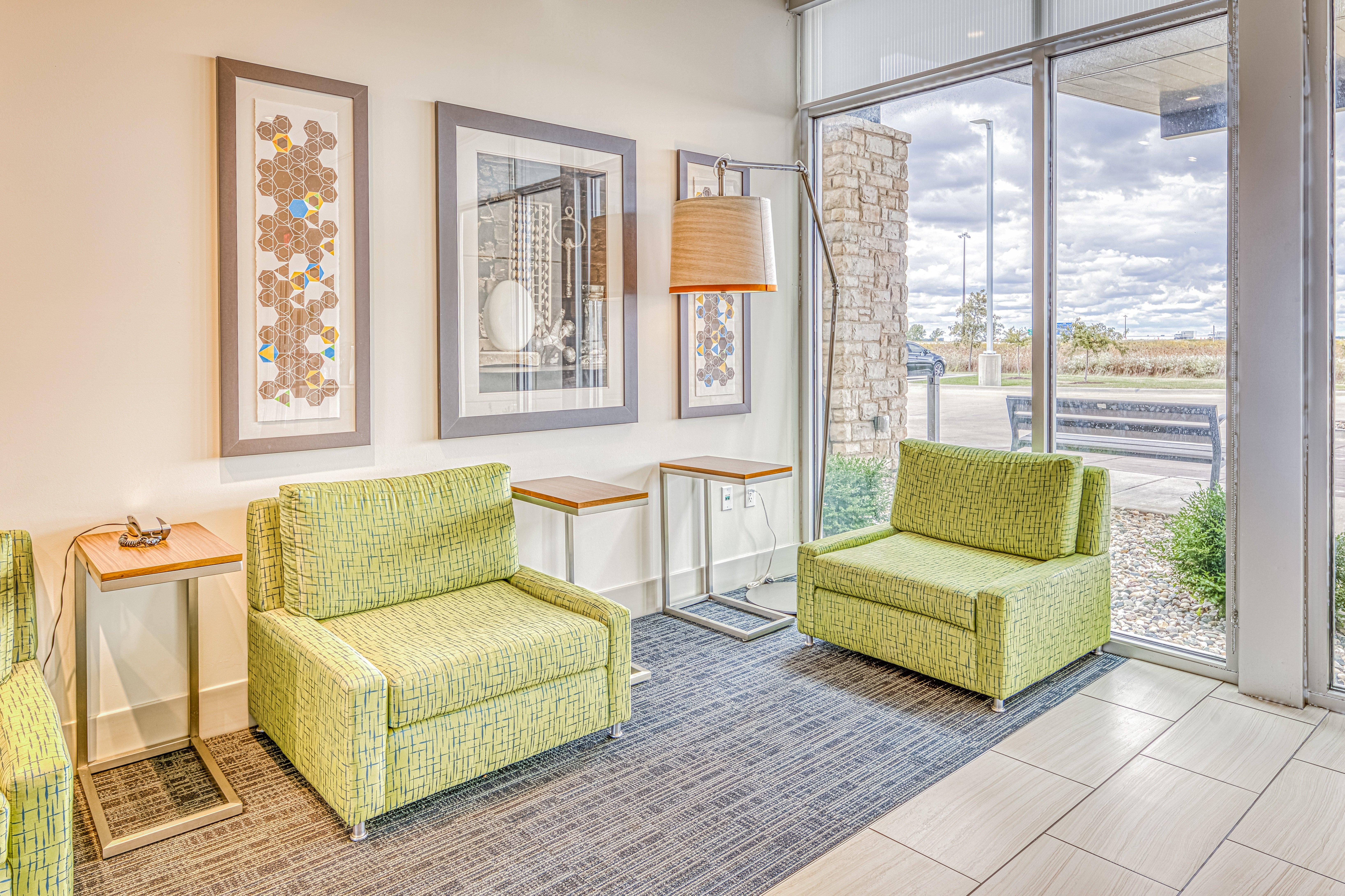 Holiday Inn Express & Suites - Rantoul By Ihg Dış mekan fotoğraf